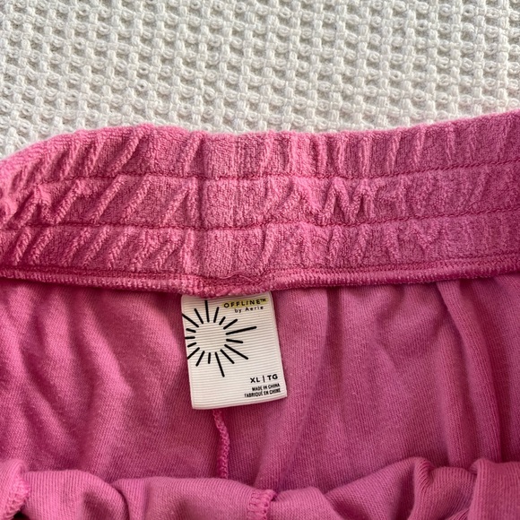 Aerie pink terry cloth shorts with thick elastic waistband and pockets xl - Picture 2 of 4